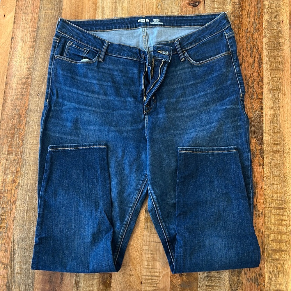 Old Navy High Rise Super Skinny Rockstar Jeans